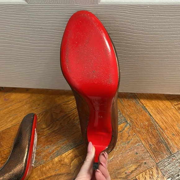 Authentic Christian Louboutin - Picture 7 of 7